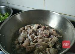 糖醋炸排骨的做法图解2