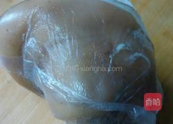 冰糖肘子的做法图解5