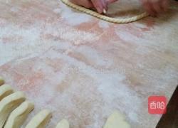 超简单香酥蜜麻花的做法图解5