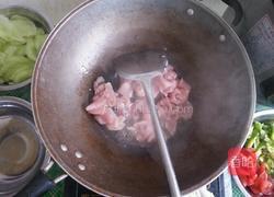 莴笋炒肉的做法图解2