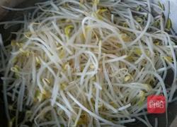 青蒜炒绿豆芽的做法图解2