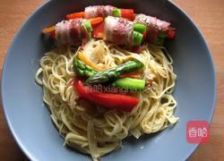 培根卷配意大利面的做法图解1