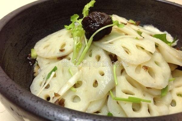 紫苏梅凉拌莲藕片