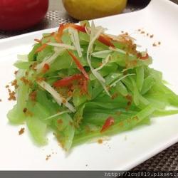乌鱼子松拌芥菜心的做法[图]
