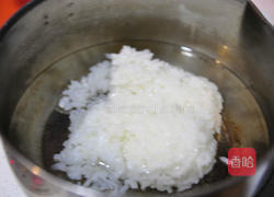 牛奶鱼翅鲍鱼粥的做法图解3