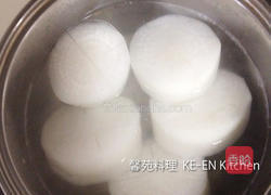 白萝卜鸡翅噜的做法图解1