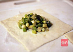香葱酥派的做法图解3