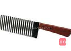 波浪马铃薯片的做法图解1