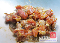 蜜汁鸡腿炒甜椒的做法图解9