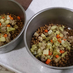 蔬菜牛肉汤的做法[图]