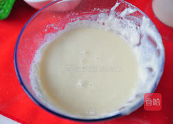 黑芝麻坚果蛋糕的做法图解3