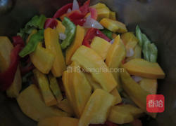 南瓜浓汤的做法图解3