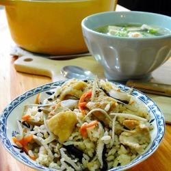 牛蒡鸡肉香菇炊饭的做法[图]