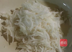 葱油萝卜丝的做法图解2