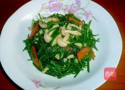 蒜香水莲炒菇的做法图解4