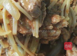 沙茶金针菇炒肉片的做法图解4