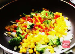 鲜蔬起司欧姆蛋卷的做法图解2