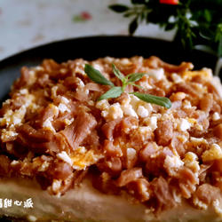 咸蛋菜脯蒸豆腐的做法[图]