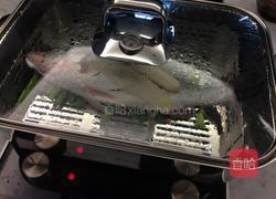 港式清蒸鱼的做法图解1