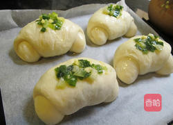 香葱肉松面包的做法图解8