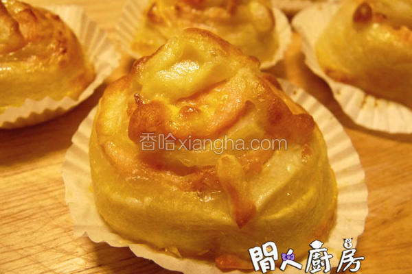 烟三文鱼小餐包