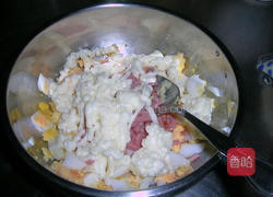 鸡蛋鸭蛋火腿沙拉的做法图解6