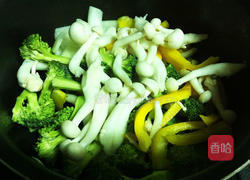 猪肉小丸子的做法图解5