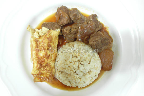 红烧牛腩饭