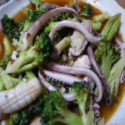 XO酱快炒乌贼的做法[图]