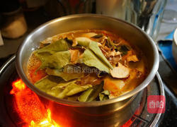 酸辣虾汤的做法图解5