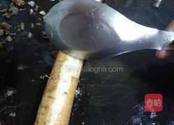 牛蒡腰果排骨汤的做法图解1