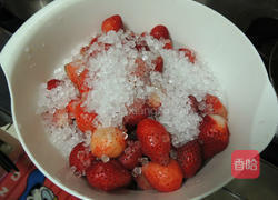 手工草莓酱的做法图解2