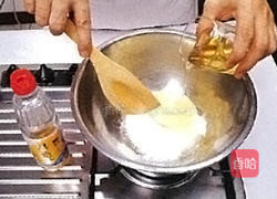 风香蕉煎饼的做法图解5