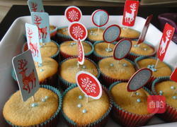 香草杯子蛋糕的做法图解7