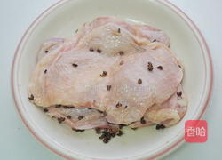 花椒鸡腿的做法图解3