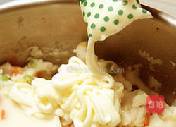 马铃薯沙拉的做法图解5