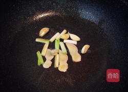 糖醋鸡肉的做法图解2