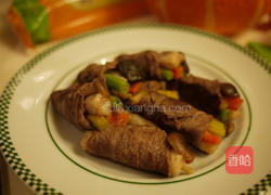 牛肉墨鱼饺鲜蔬卷的做法图解3