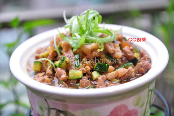 小黄瓜丁香菇卤肉