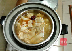 白萝卜猴头菇炖汤的做法图解8