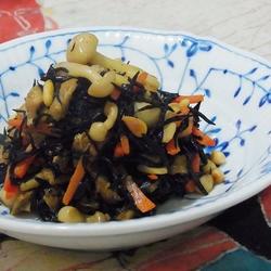 菇菇羊栖菜信田煮的做法[图]
