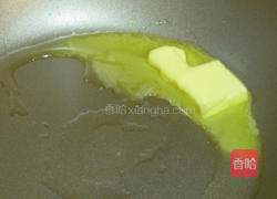 奶油野菇浓汤的做法图解1