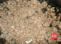 美极鲜鱼露的做法图解3