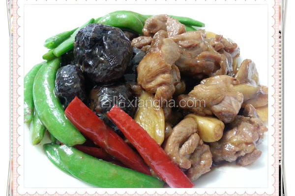 蚝油鸡腿烩香菇