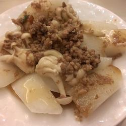 雪菇肉燥拌菜头的做法[图]