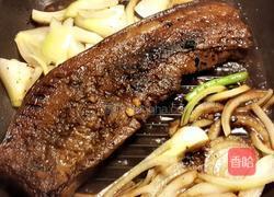 咸猪肉蔬菜锅的做法图解1