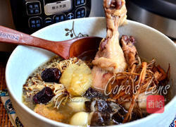 人参鲨鱼皮鸡汤的做法图解7