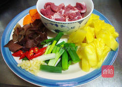 凤梨烧肉的做法图解1