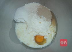 巧克力螺旋面包的做法图解1