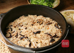 黑早冬菇豚肉炖饭的做法图解7